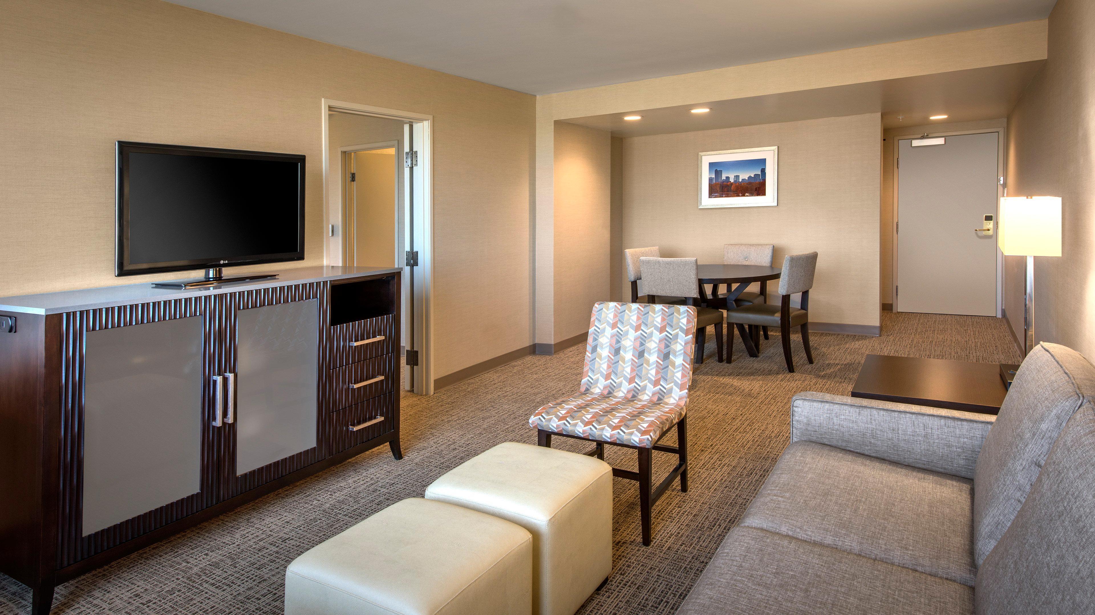 Holiday Inn Denver Lakewood By Ihg Dış mekan fotoğraf